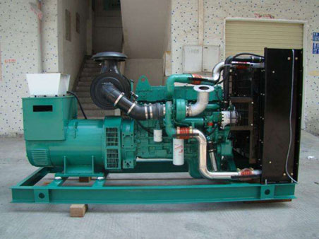 昌洒镇1100kw康明斯柴油发电机组图片 昌洒镇1100kw康明斯柴油发电机组图片